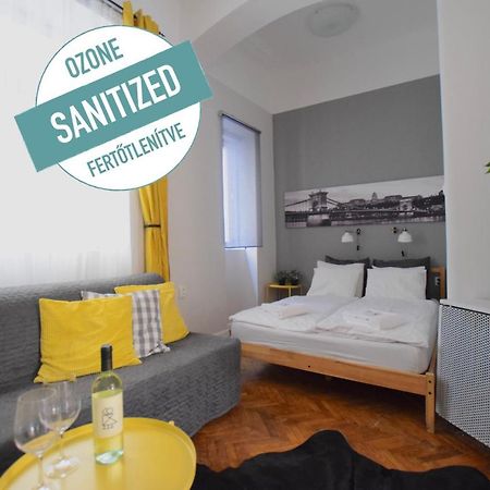 Standard Apartment By Hi5 - Chainbridge Budapest Luaran gambar