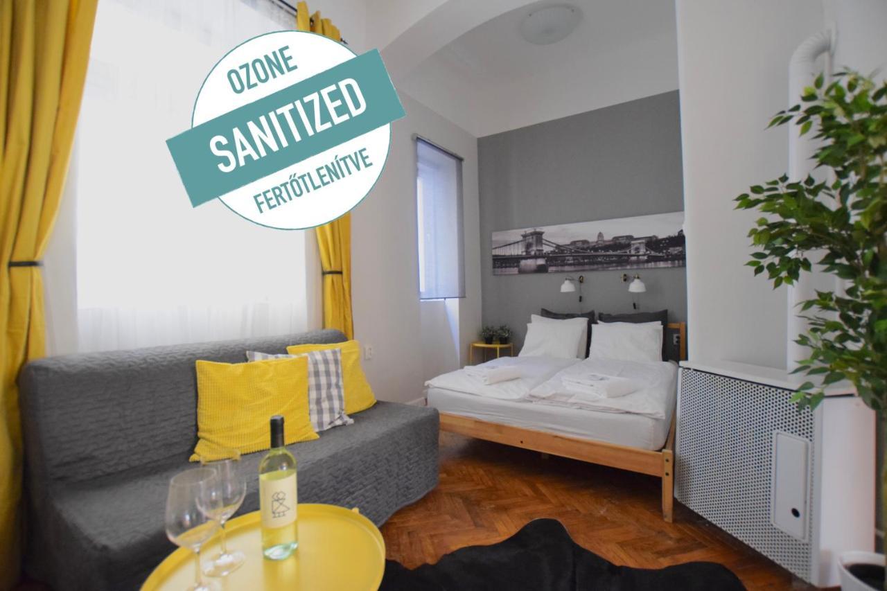Standard Apartment By Hi5 - Chainbridge Budapest Luaran gambar